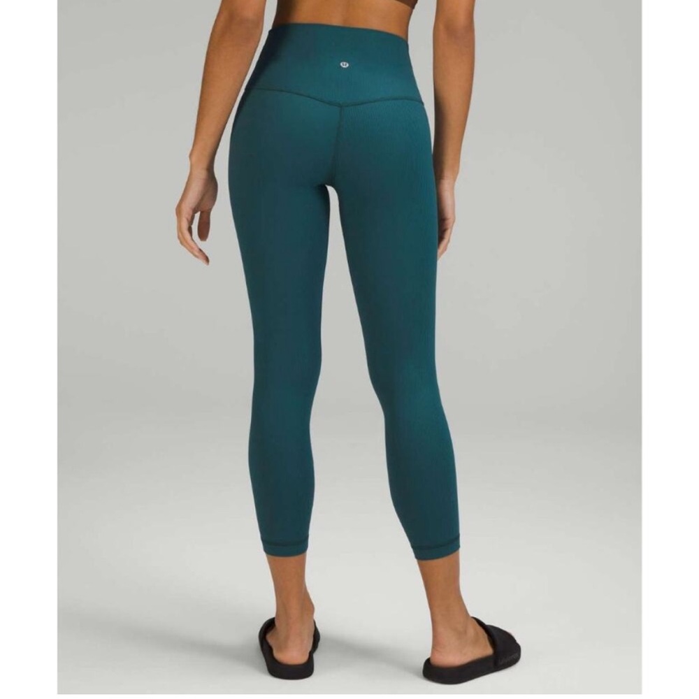 Align ribbed high rise leggings 25” EUC Green Jasper